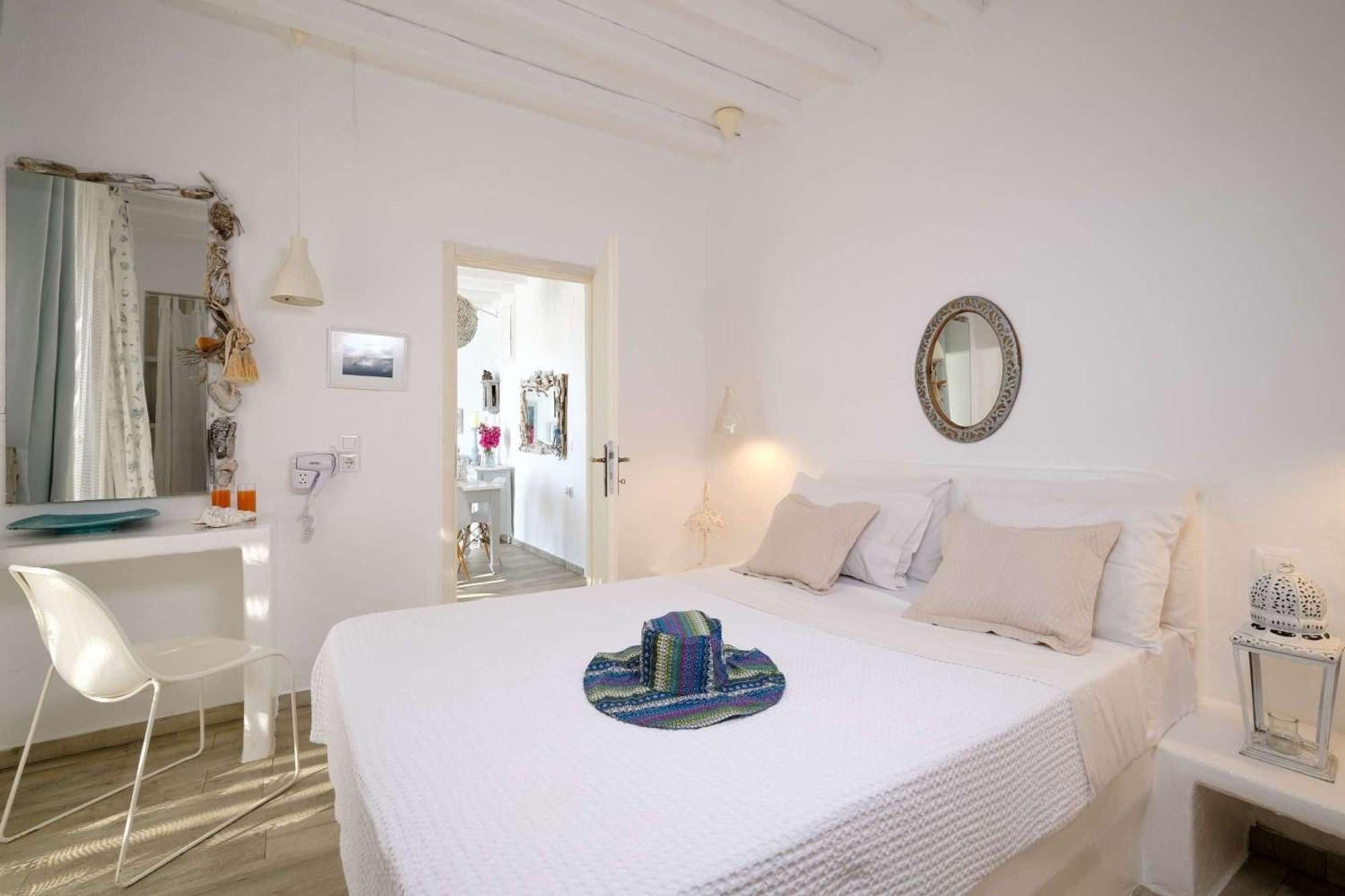 3 Paros All Season Villas Exteriör bild
